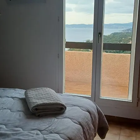 Tous A La Piscine Au Belvedere Vue * Saint-Raphaël