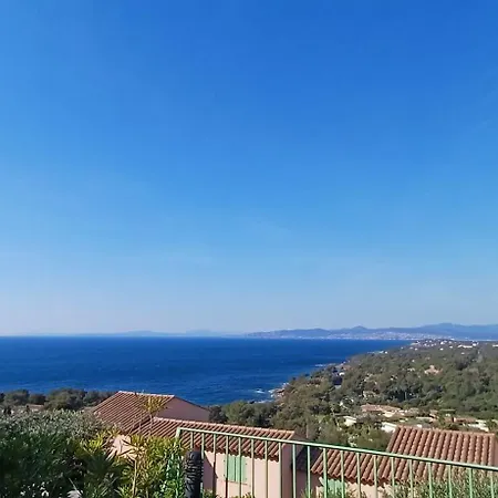 וילה Tous A La Piscine Au Belvedere Vue Saint-Raphaël