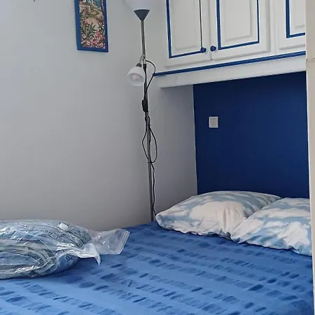 Tous A La Piscine Au Belvedere Vue וילה