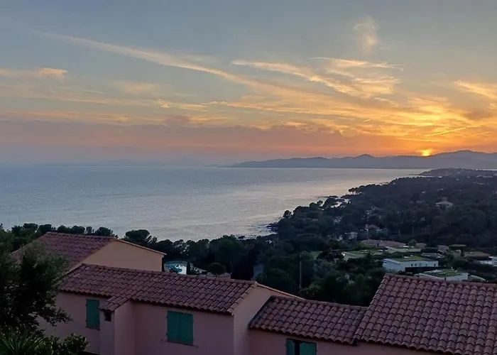 Le Belvedere Superbe Vue فيلة *